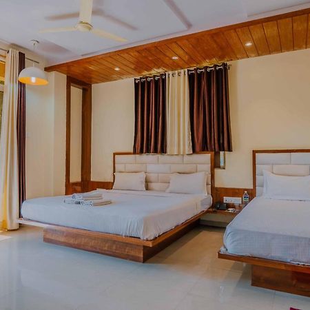 The Oak Woods Hotel Mahabaleshwar Ngoại thất bức ảnh