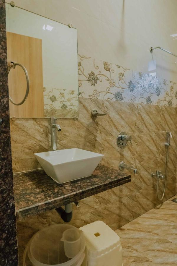 The Oak Woods Hotel Mahabaleshwar Ngoại thất bức ảnh
