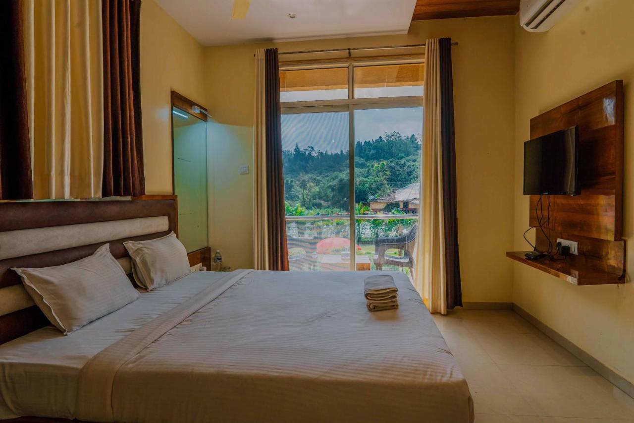 The Oak Woods Hotel Mahabaleshwar Ngoại thất bức ảnh
