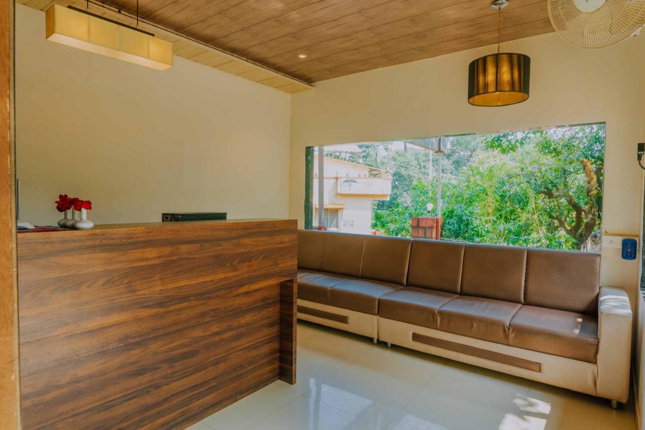 The Oak Woods Hotel Mahabaleshwar Ngoại thất bức ảnh